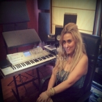 Farrah yousef sur yala.fm